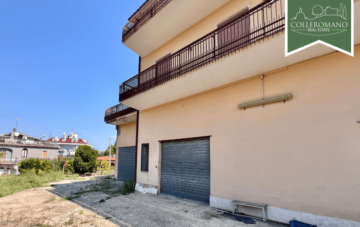 Villa bifamiliare in vendita a Riano